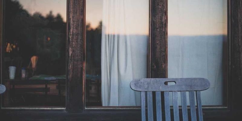 中国疯狂:当艺术与设计成为时代情绪的视觉爆炸