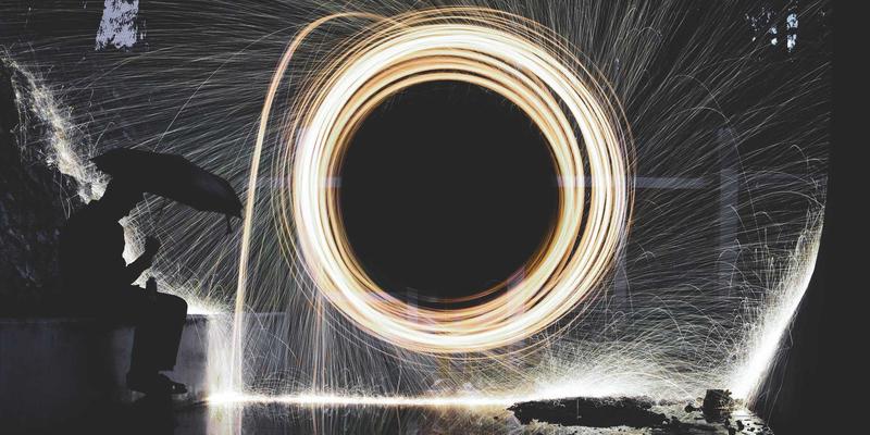 中国疯狂造车运动：当新能源竞速遇上影视音乐跨界狂潮